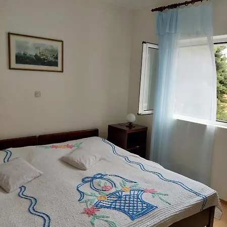 Apartment Ljubica *